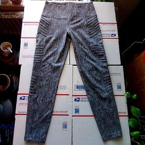 Athleta Black & White Herringbone Moto High-Waist Leggings